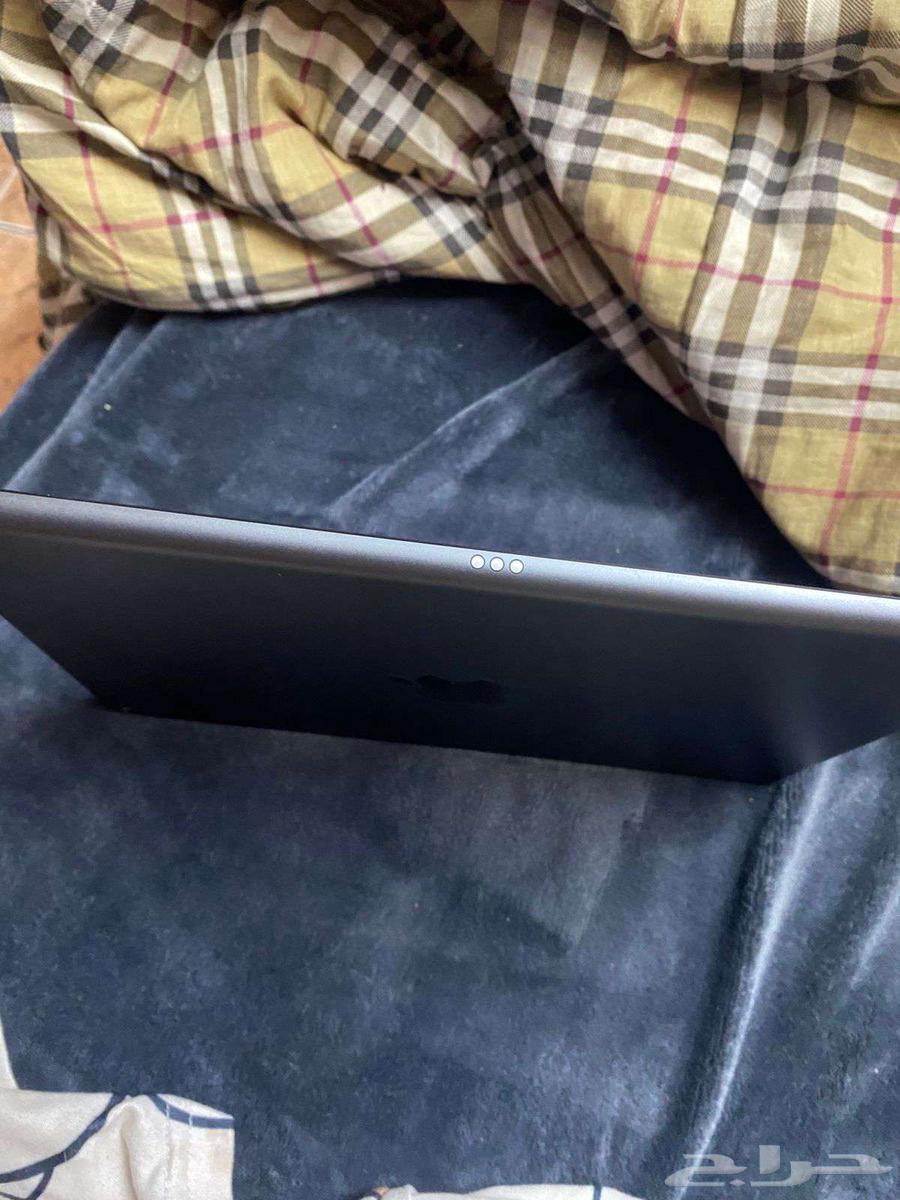 iPad 9th Generation in Very Clean Condition, 100% Intact Without Any64513990124161111