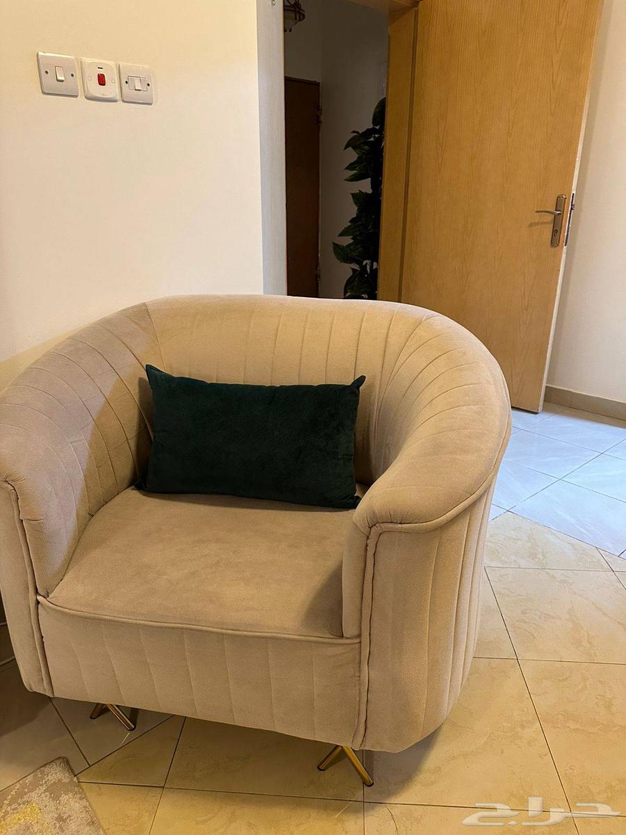 Sofa for sale, in good condition, located in Al-Rayyan neighborhood, East Riyadh64511870948483112