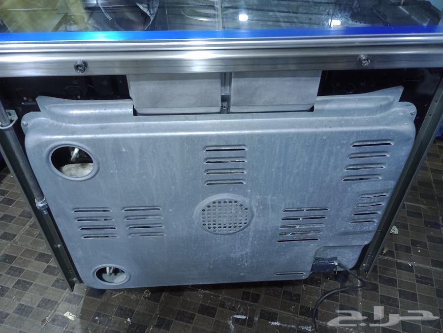 للبيع فرن ايطالي ايطالي ك اصلي مقاس60 90 موجود في المحل جده64511325675266113