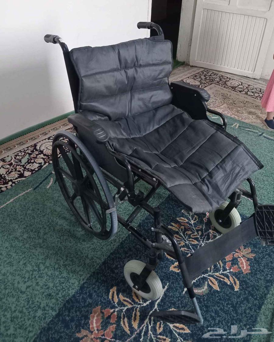 كرسي شبه جديد ل ذوي الاحتياجات الخاصة64516539590659113