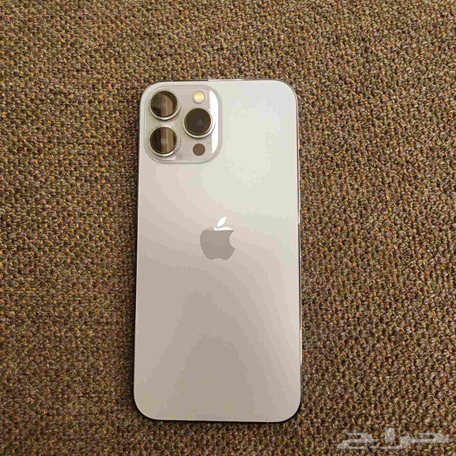 iPhone 13 pro max 512 نظيف جدا64513797473153110