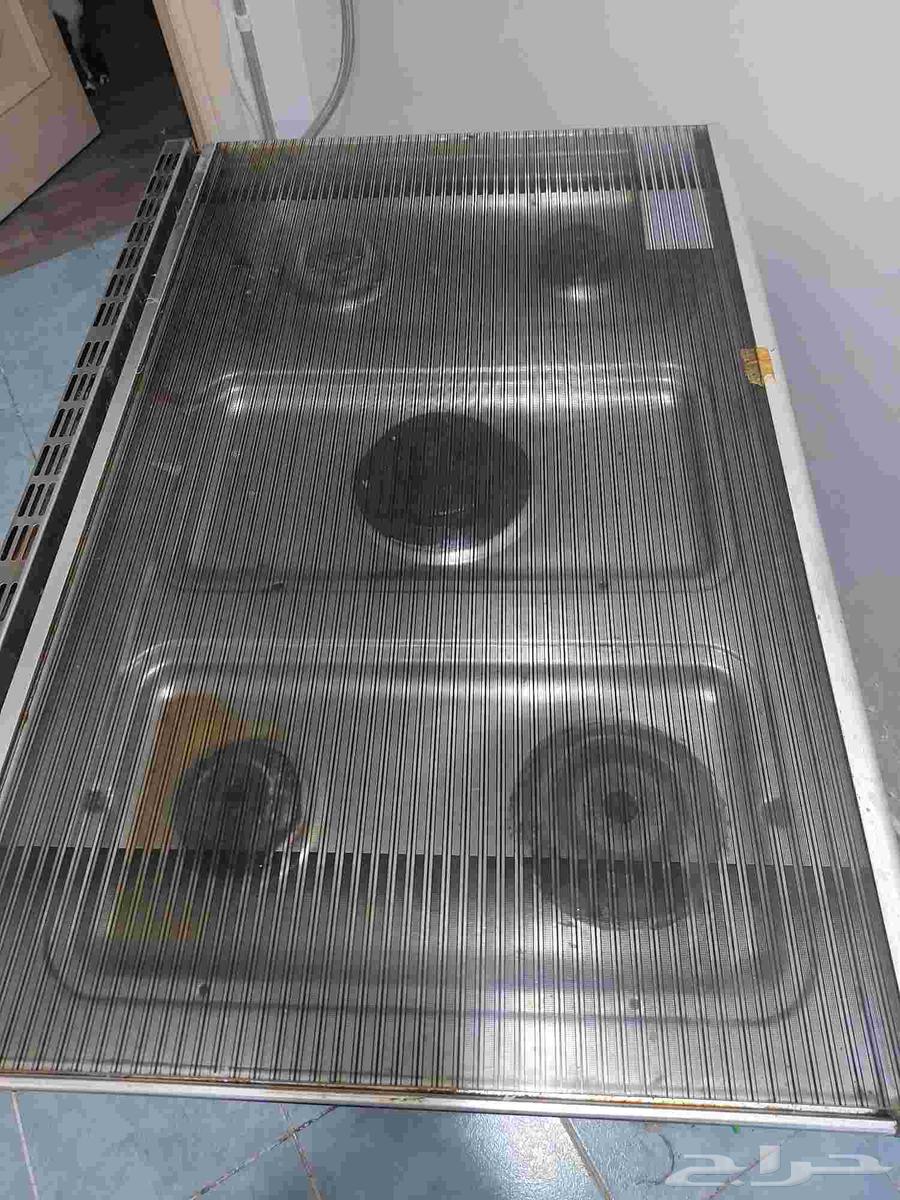 Gas oven, window air conditioner, TV, radiator64515346771841112