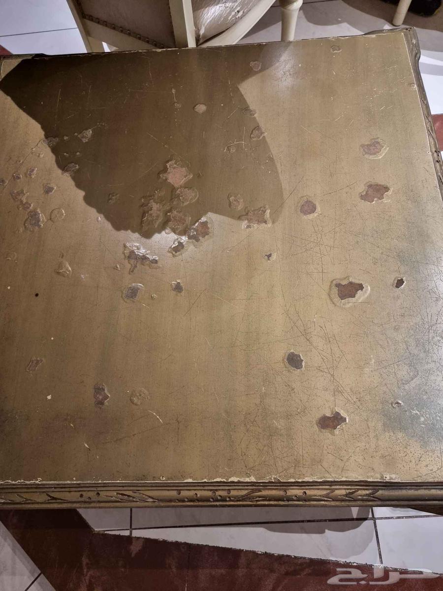 طاولات مستعمله للبيع64514141574914111