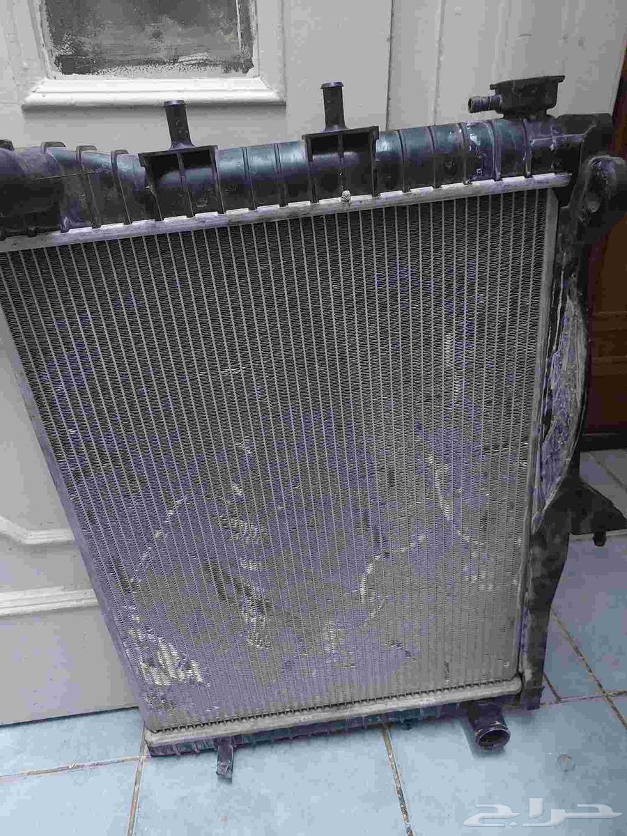 Gas oven, window air conditioner, TV, radiator64515346771841114