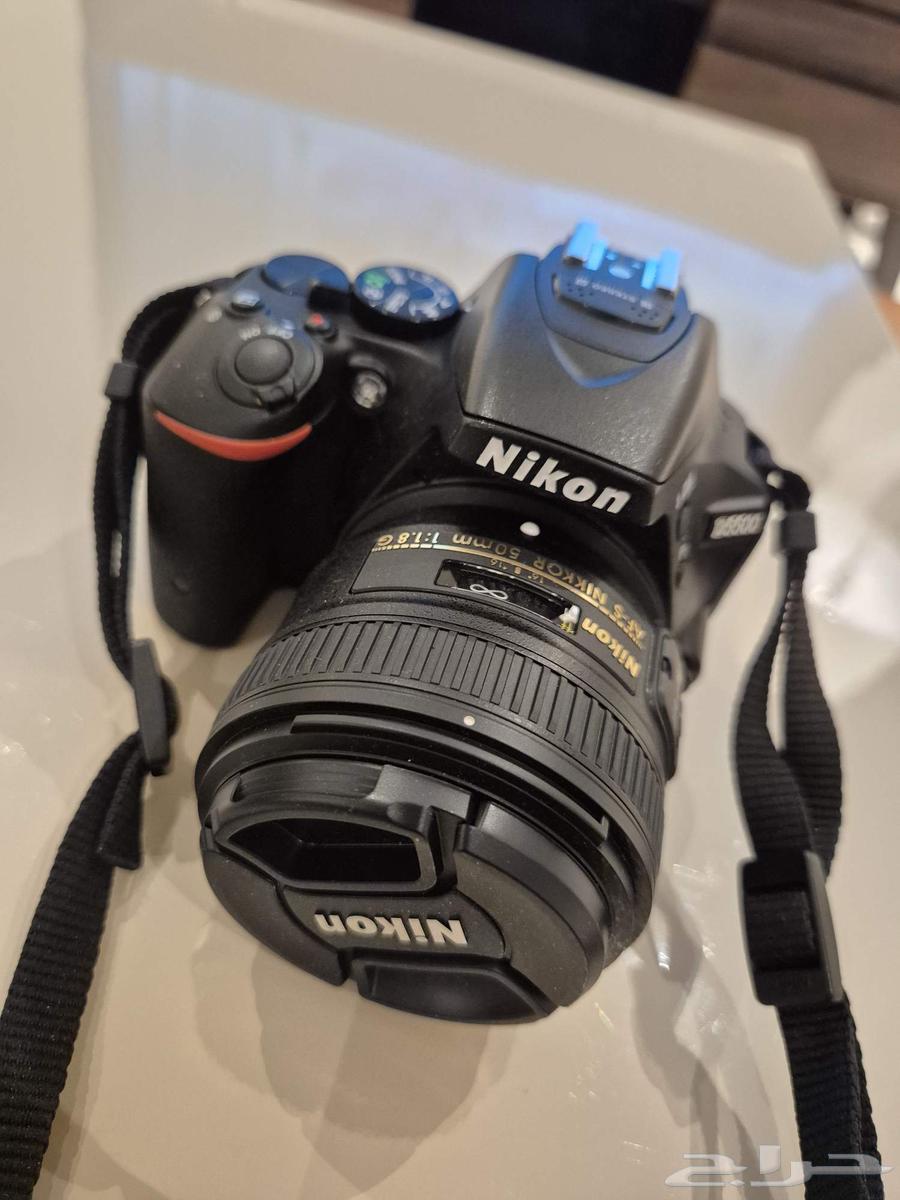 للبيع كاميرا Nikon D550064510930242689113