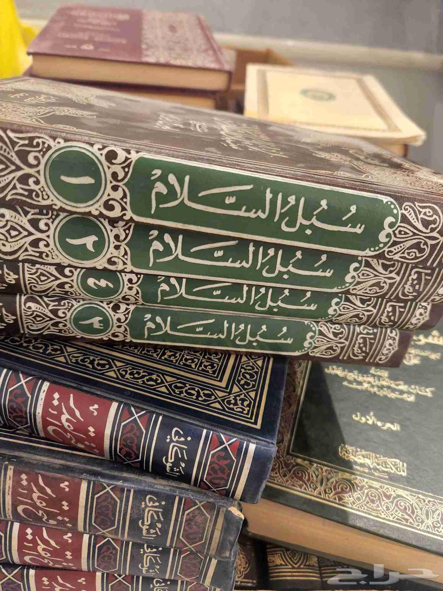 Volumes and Books64512204123906113