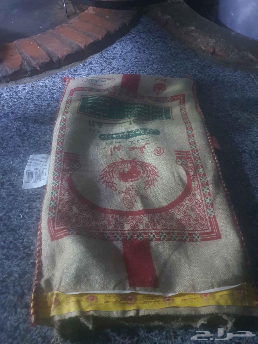 يوجد لدينا شوالات من حق الرز الموقع المدينه المنوره الحناكيه64518450965250110