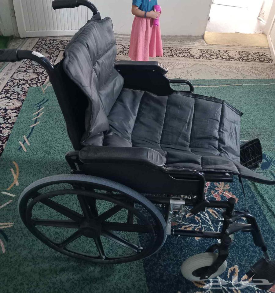 كرسي شبه جديد ل ذوي الاحتياجات الخاصة64516539590659110