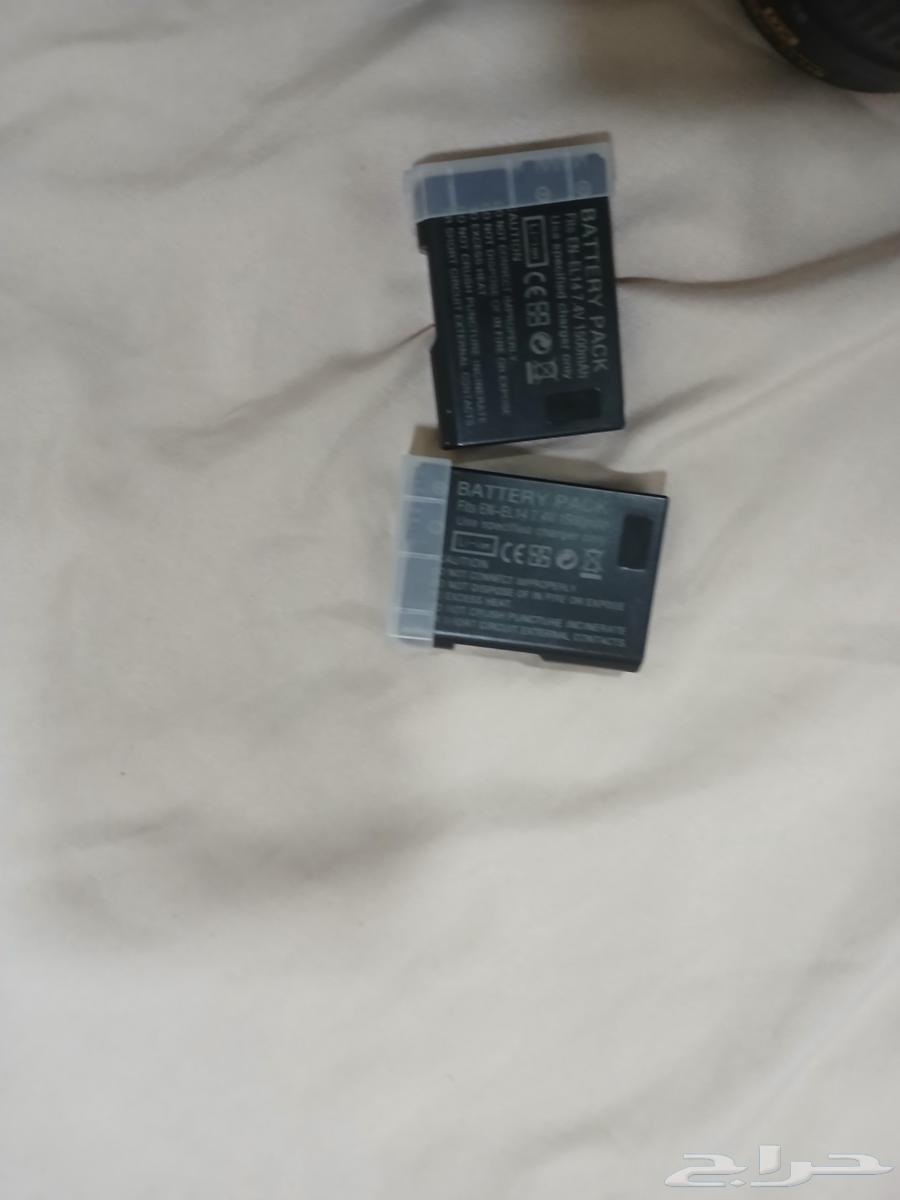 Nikon 5100 camera almost new with 2 lenses and 2 additional batteries64514114158721110