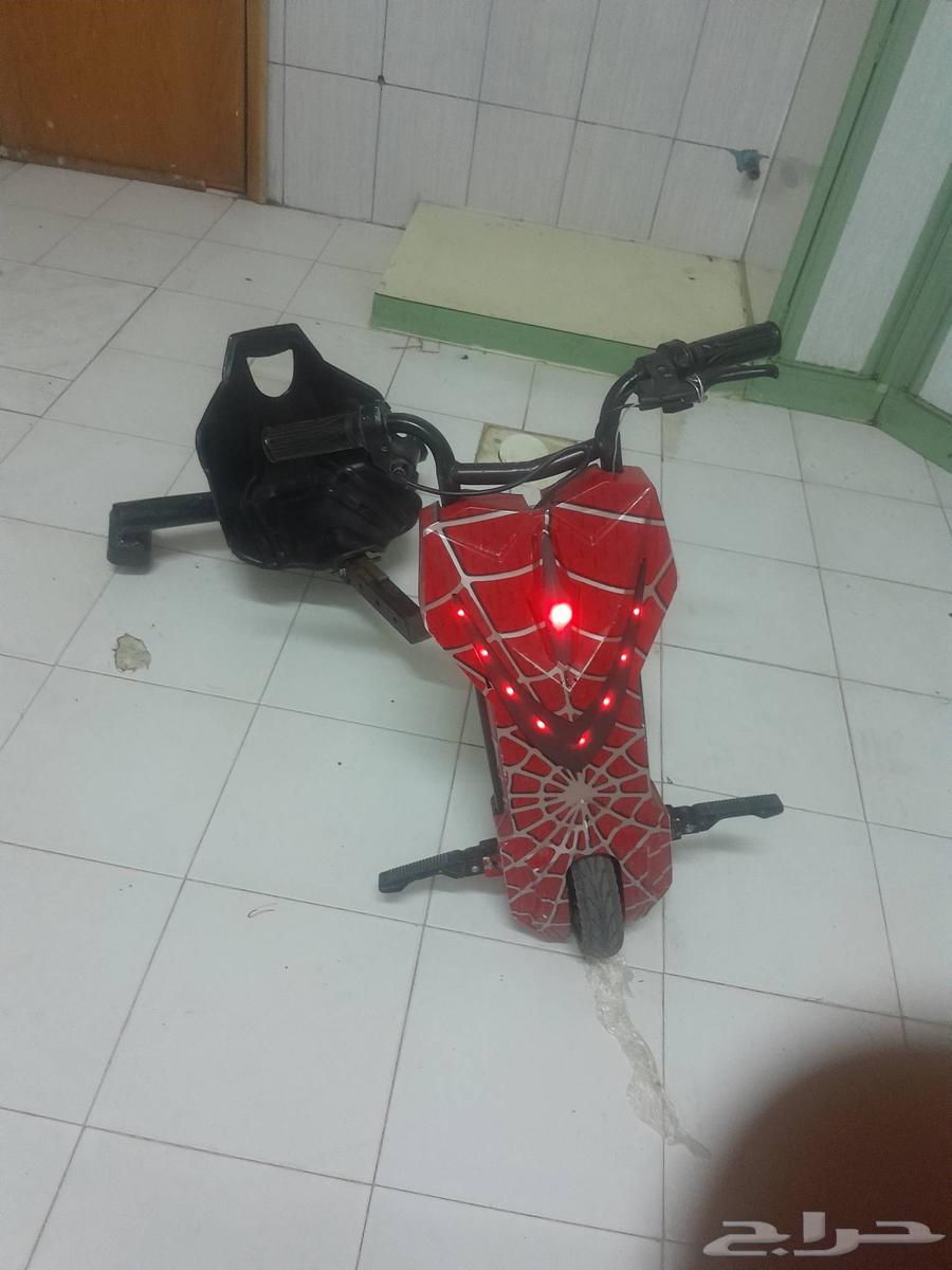 Used 36V drift scooter with new battery and new charger, price 200 final64517234364546110