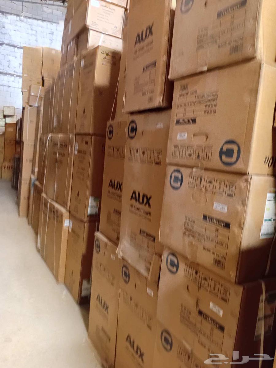 Air conditioners in cartons64512901459203113