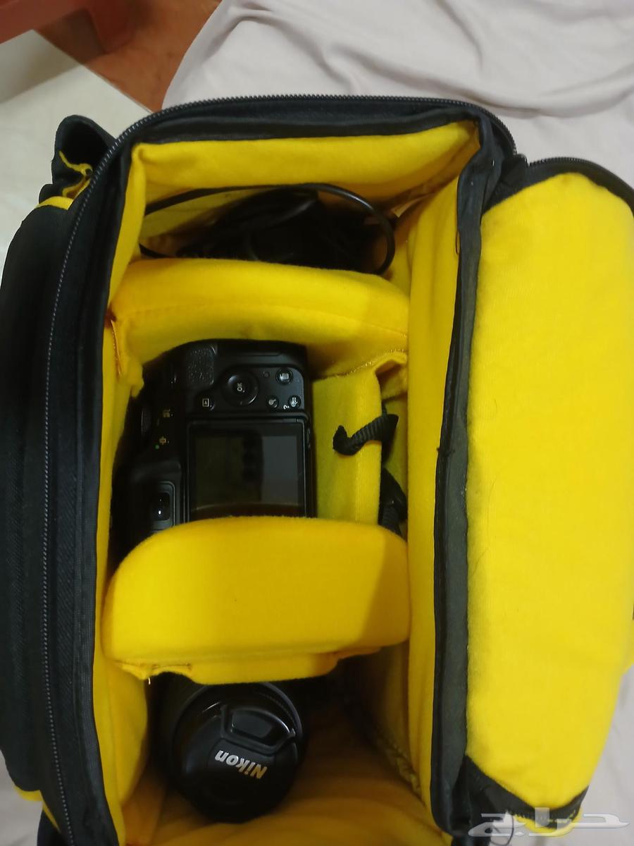 Nikon 5100 camera almost new with 2 lenses and 2 additional batteries64514114158721114