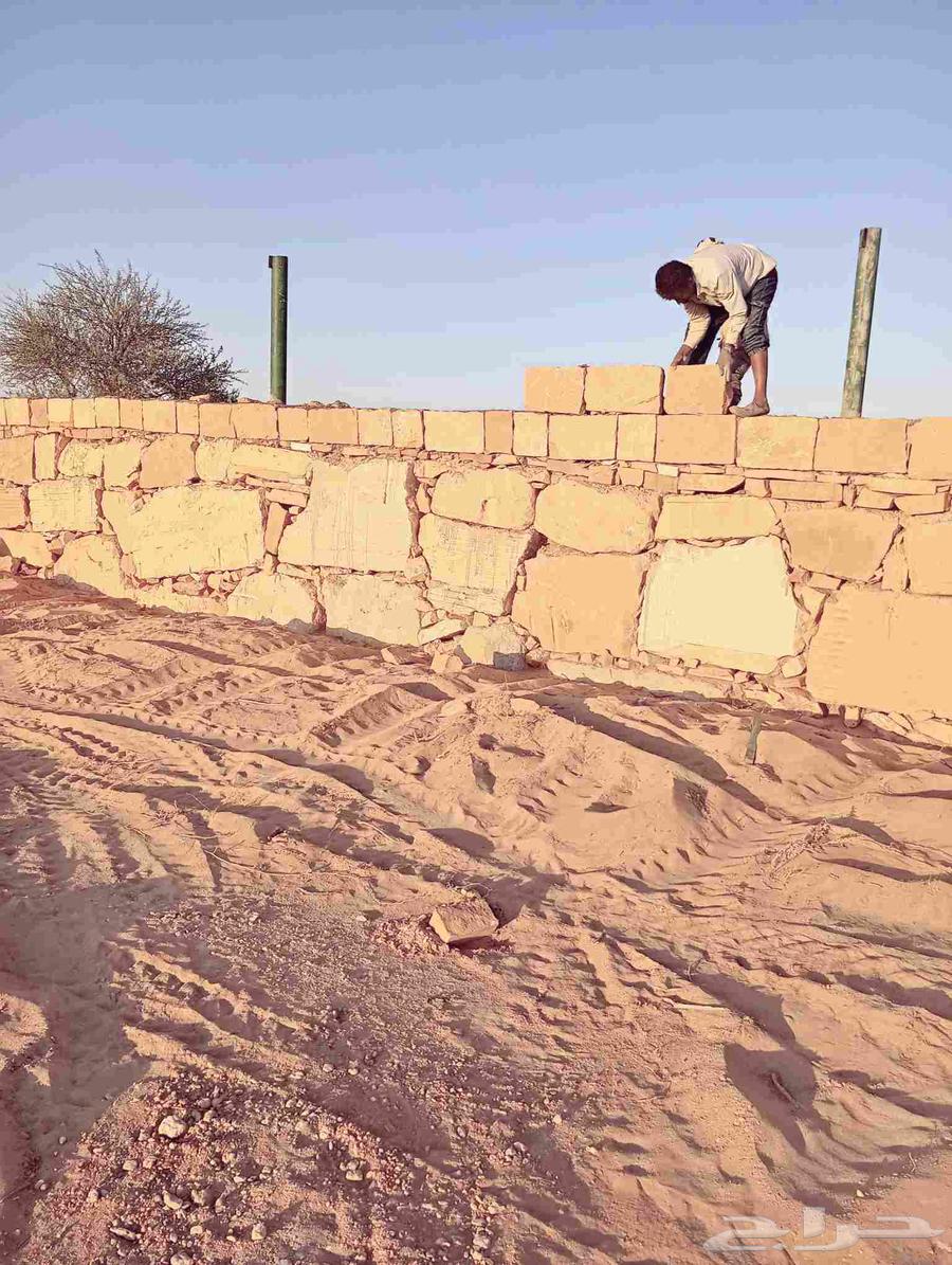 نقوم بعمل في الحجر الطبعي وفي التراث وقسم خاص الشبوك وتوريد64614110747905113