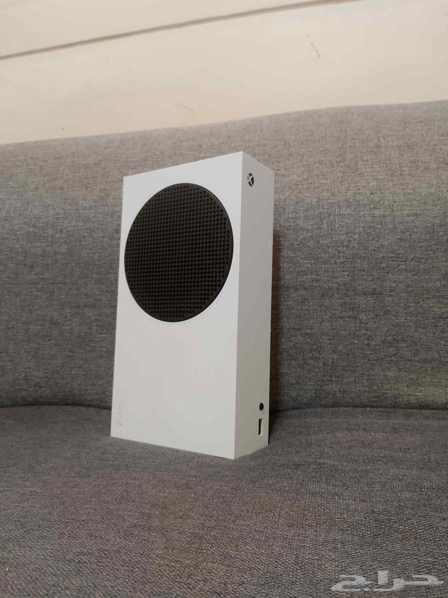 Xbox Series S brother's new one64516030801667112