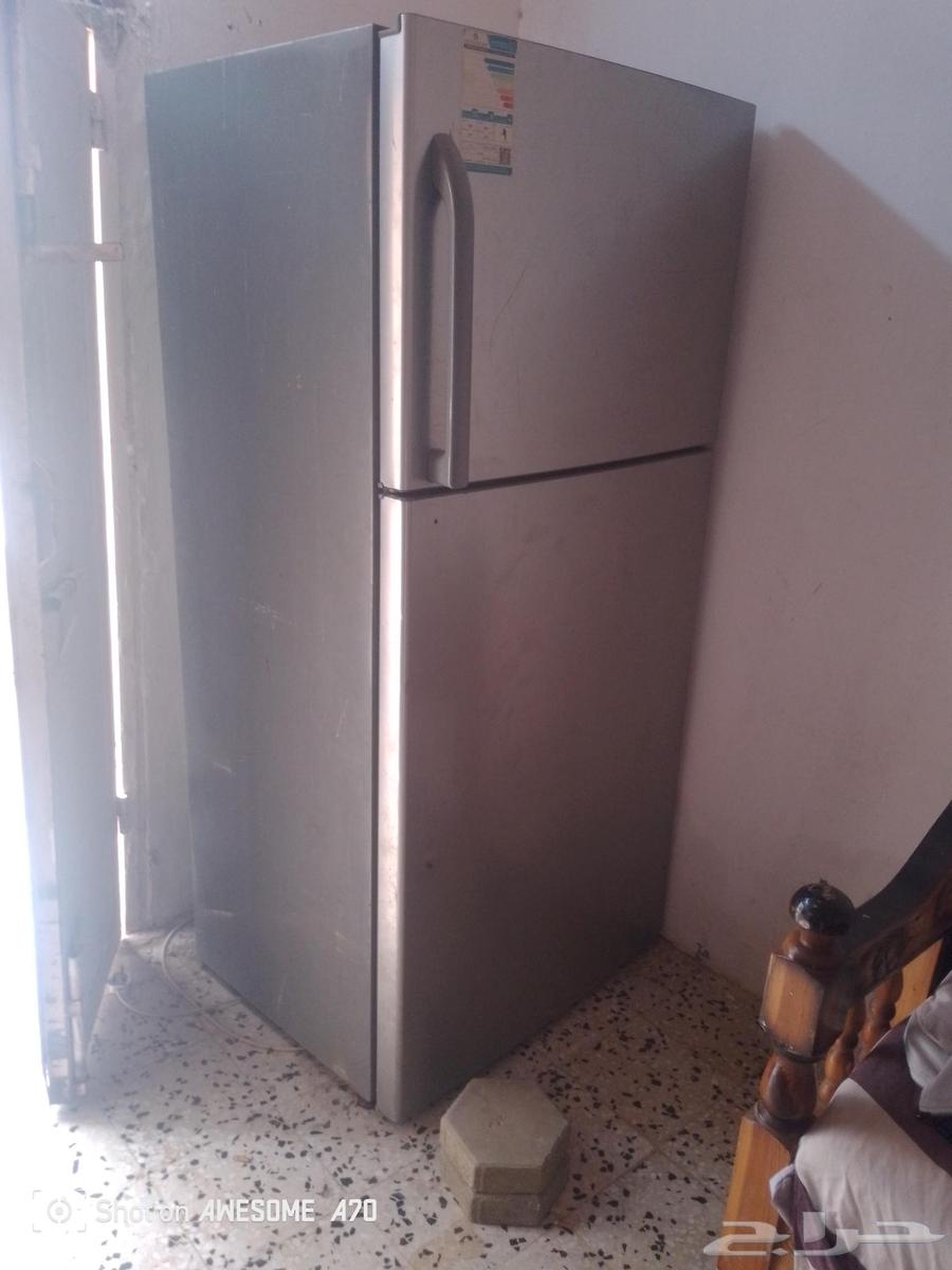 Clean used refrigerator64512637009283110