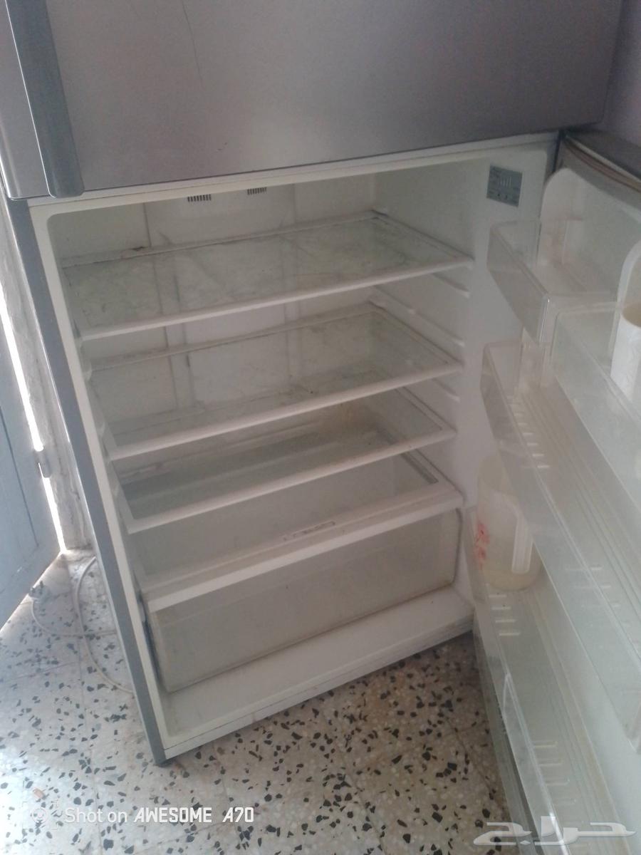 Clean used refrigerator64512637009283113