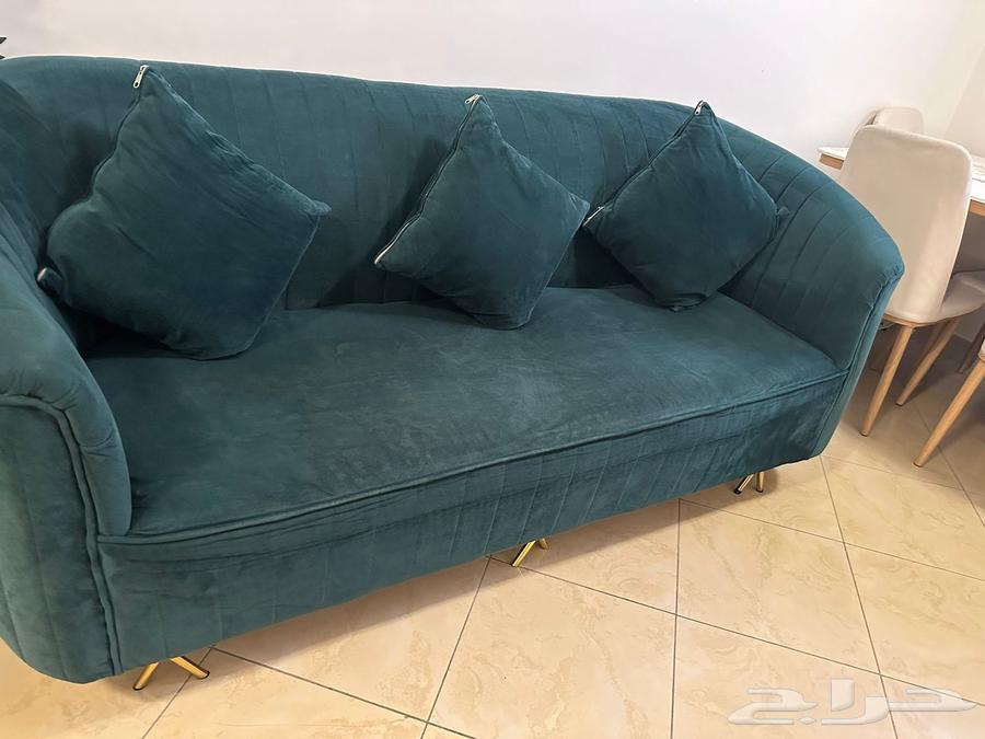 Sofa for sale, in good condition, located in Al-Rayyan neighborhood, East Riyadh64511870948483110