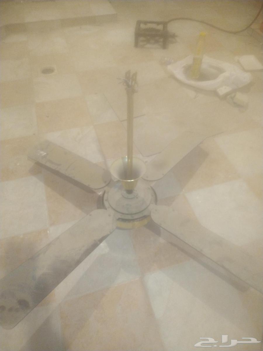 For sale 11 TAT ceiling fans, working and in excellent condition, golden color and on the64512330317187111