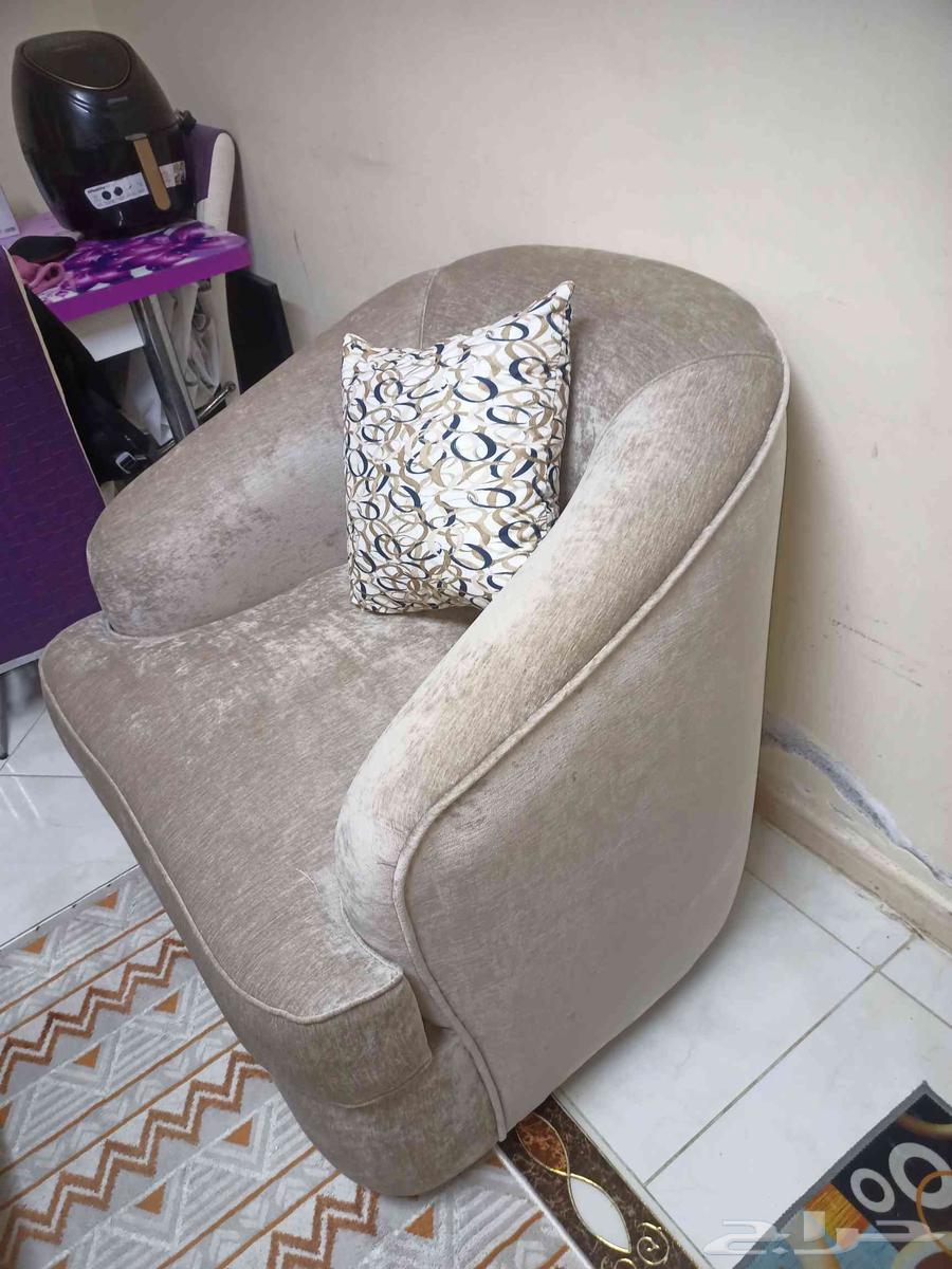 كرسي جديد للبيع لم يستدخم64511241520642110