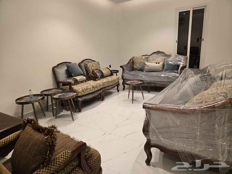 طقمين كنب امريكي نظيف جدا وبمناسبة اليوم الوطني السعر اصبح 264517048691330112