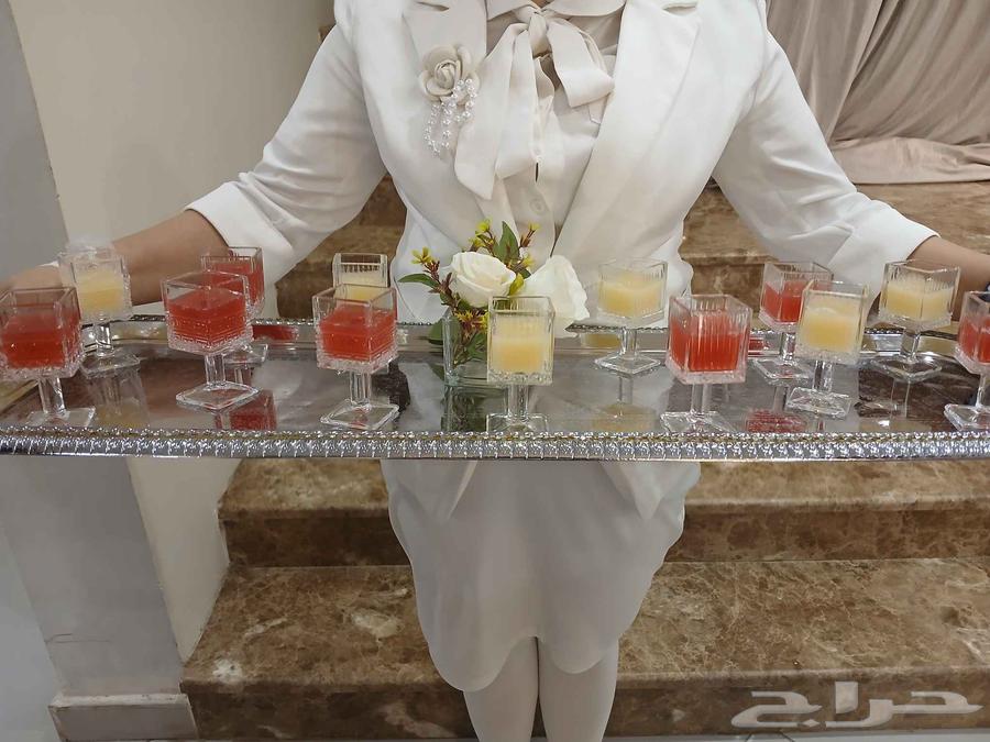 Hello, we have a complete program for National Day lasting one or two hours depending on the agreement64512231845505113