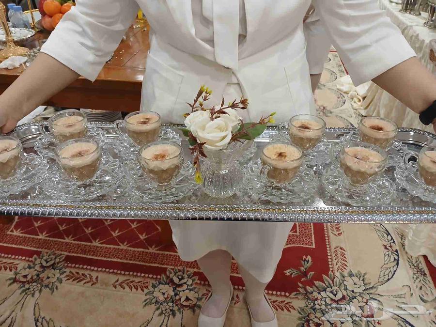 Hello, we have a complete program for National Day lasting one or two hours depending on the agreement64512231845505111