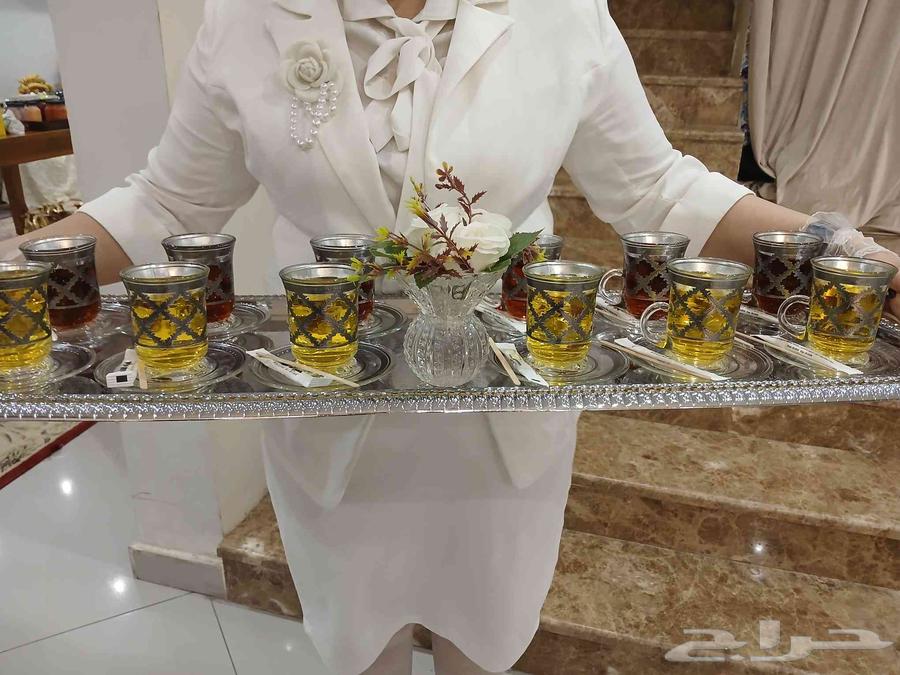 Hello, we have a complete program for National Day lasting one or two hours depending on the agreement64512231845505112