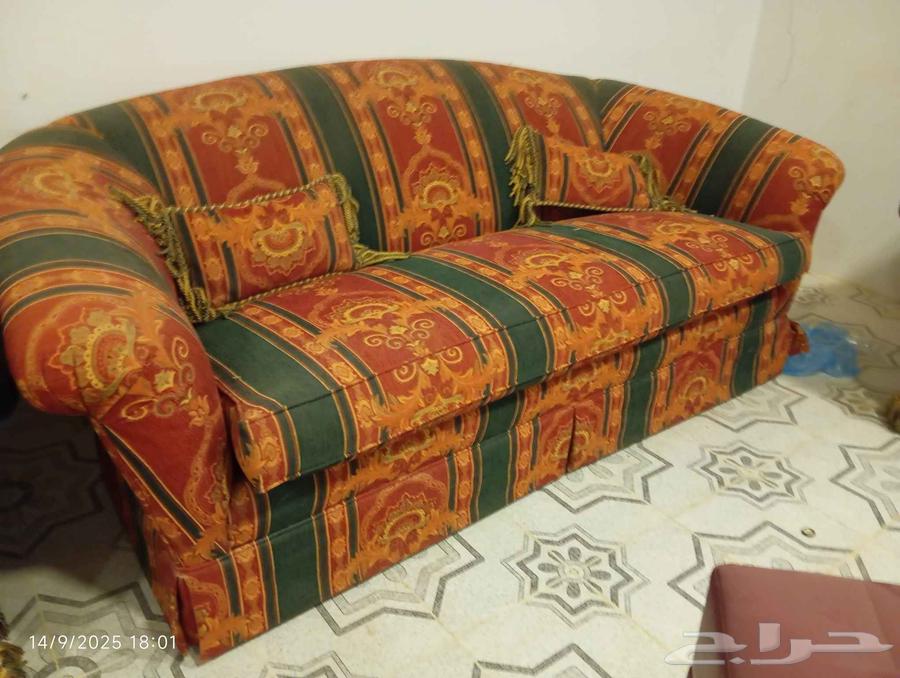 Comfortable sofa64517290564481111