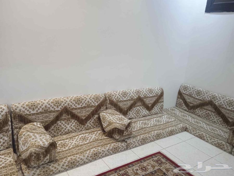 كنب للبيع مستعجل نضيف والي يبي مقطع فيديو واتساب64514444593411111