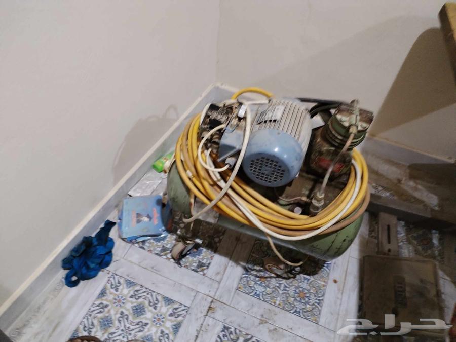 Hello and God's mercy. Available 2 sewing machines and a compressor64518181171715110