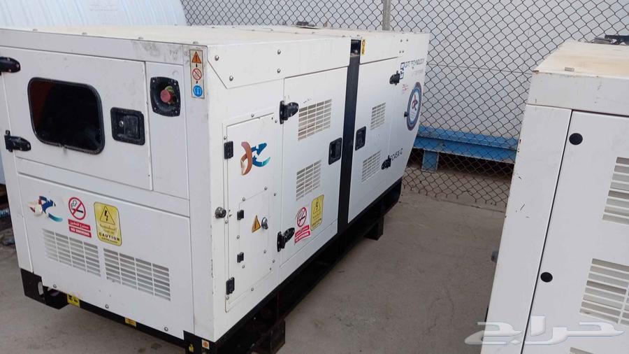 للبيع أو الإيجار   مولد كهرباء كومنز (Cummins)  للبيع أو ال64516396157569112