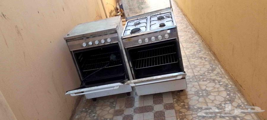 2 فرن ابو 4عيون جديده جميع اغراضها موجوده64514362419458111