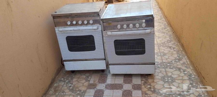2 فرن ابو 4عيون جديده جميع اغراضها موجوده64514362419458110
