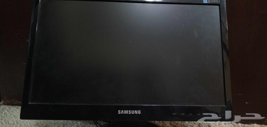 Samsung screen with VGL input, comes with its cable and a VGL to HDMI converter64515751490049112