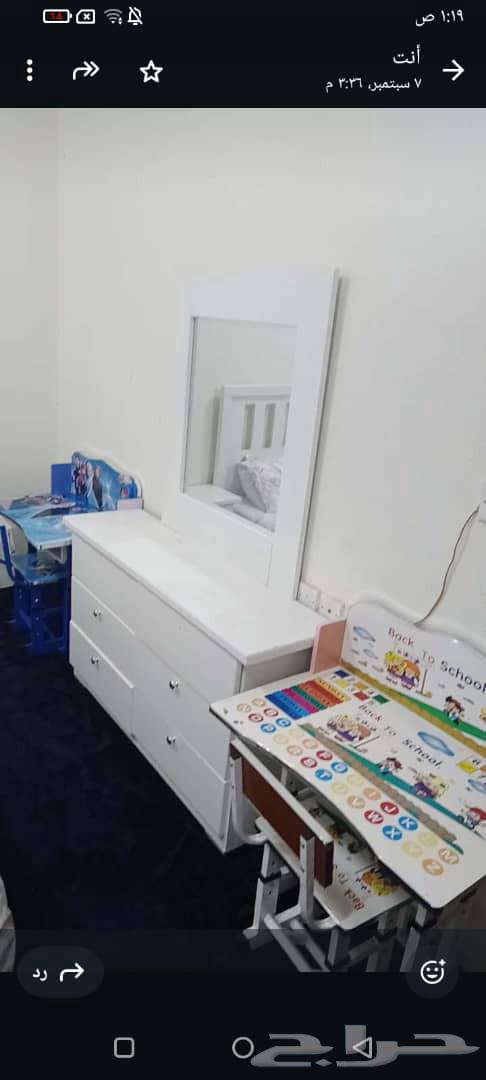 السلام عليكم يوجد عفش للبيع غرفة نوم نفرين غرفة اطفال فرن64517945869186113