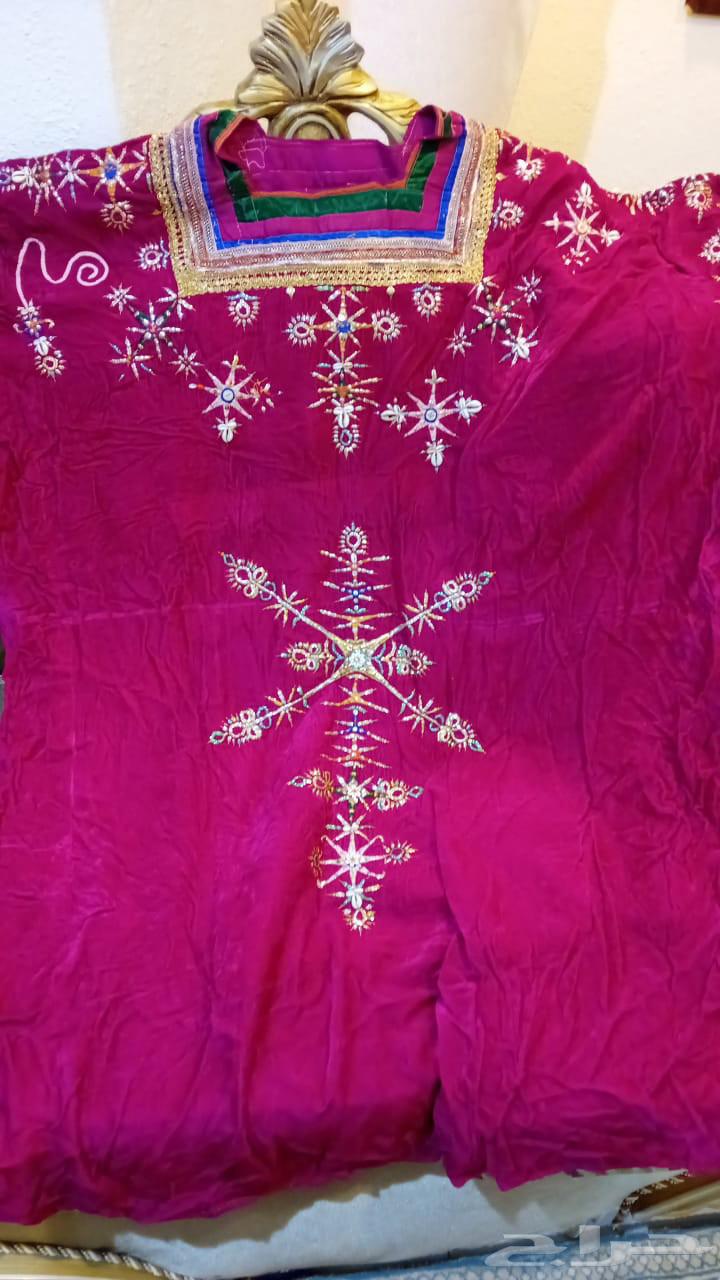 ثياب تراثية قديمة جدا64514499908737113