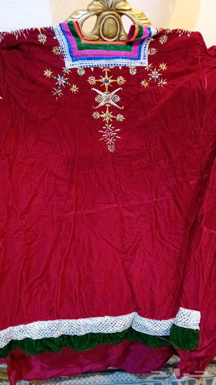 ثياب تراثية قديمة جدا64514499908737112