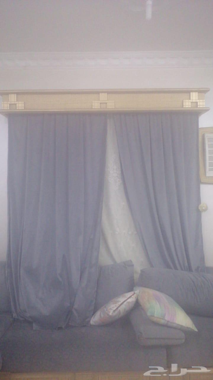 كنب مستخدم للبيع مستعجل لا اعلى اسومه64513355060994112