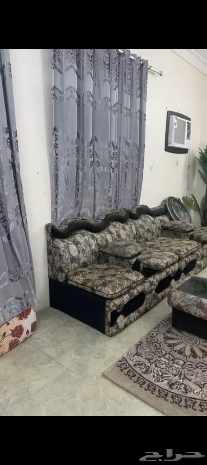 Used 7-piece sofa set with tables, complete set for contact64513700910721110