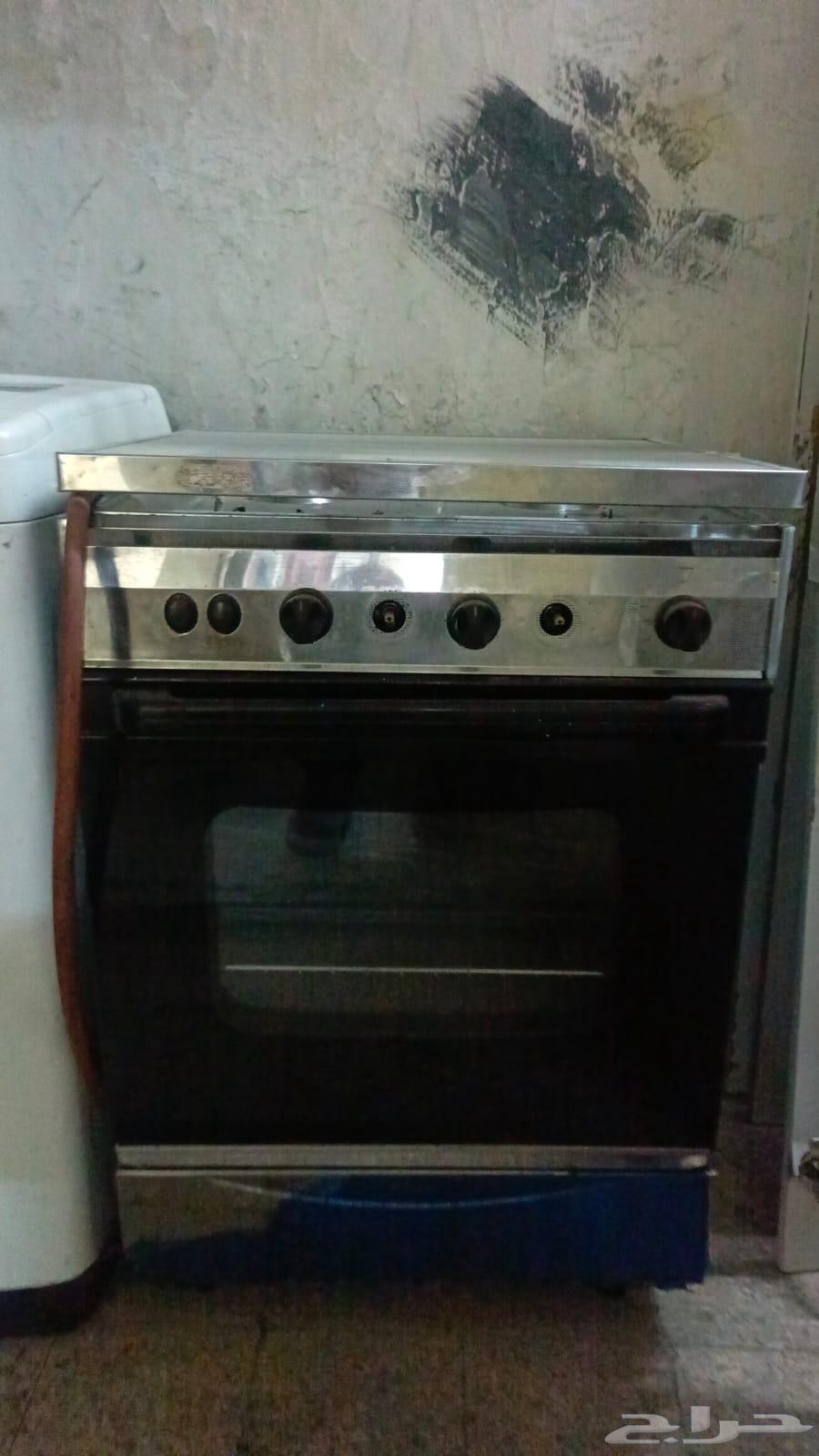 Available refrigerator in good condition with no defects, 4-burner stove, and Toshiba washing machine64512608900227111