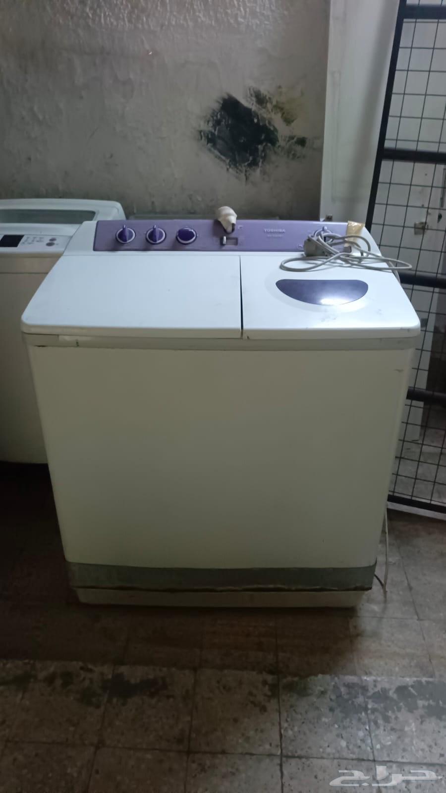 Available refrigerator in good condition with no defects, 4-burner stove, and Toshiba washing machine64512608900227112