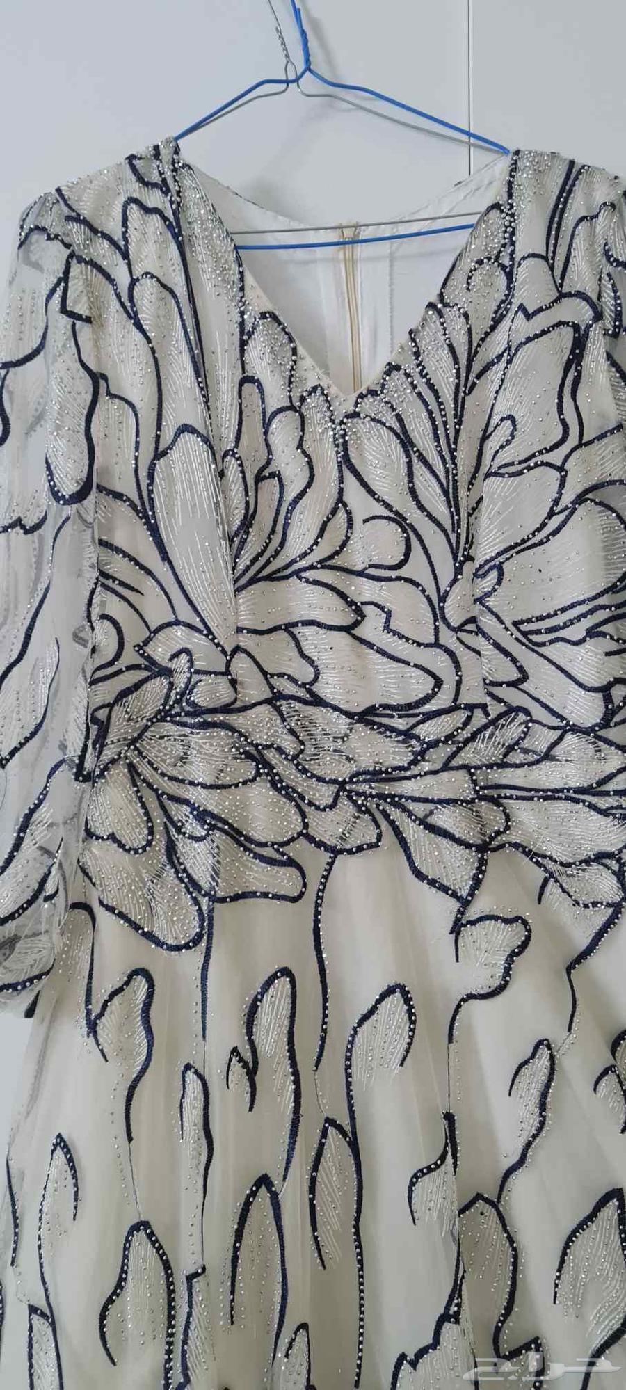 New evening dress worn only once, clean and in very good condition, size 1864517860996865112