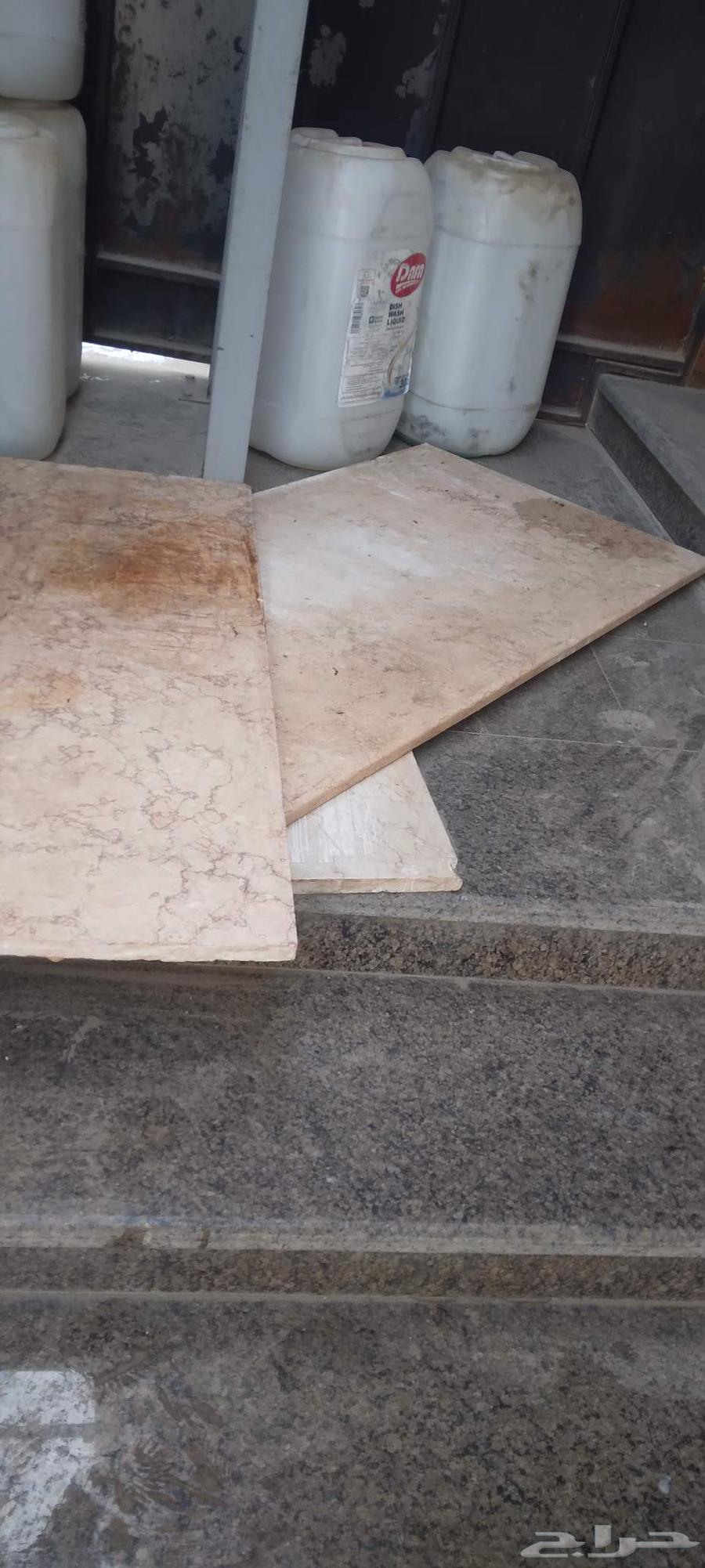 3 قطع رخام مطبخ البيع المستعجل وغرفة نوم نظيفه بدون دولاب64513852679042111