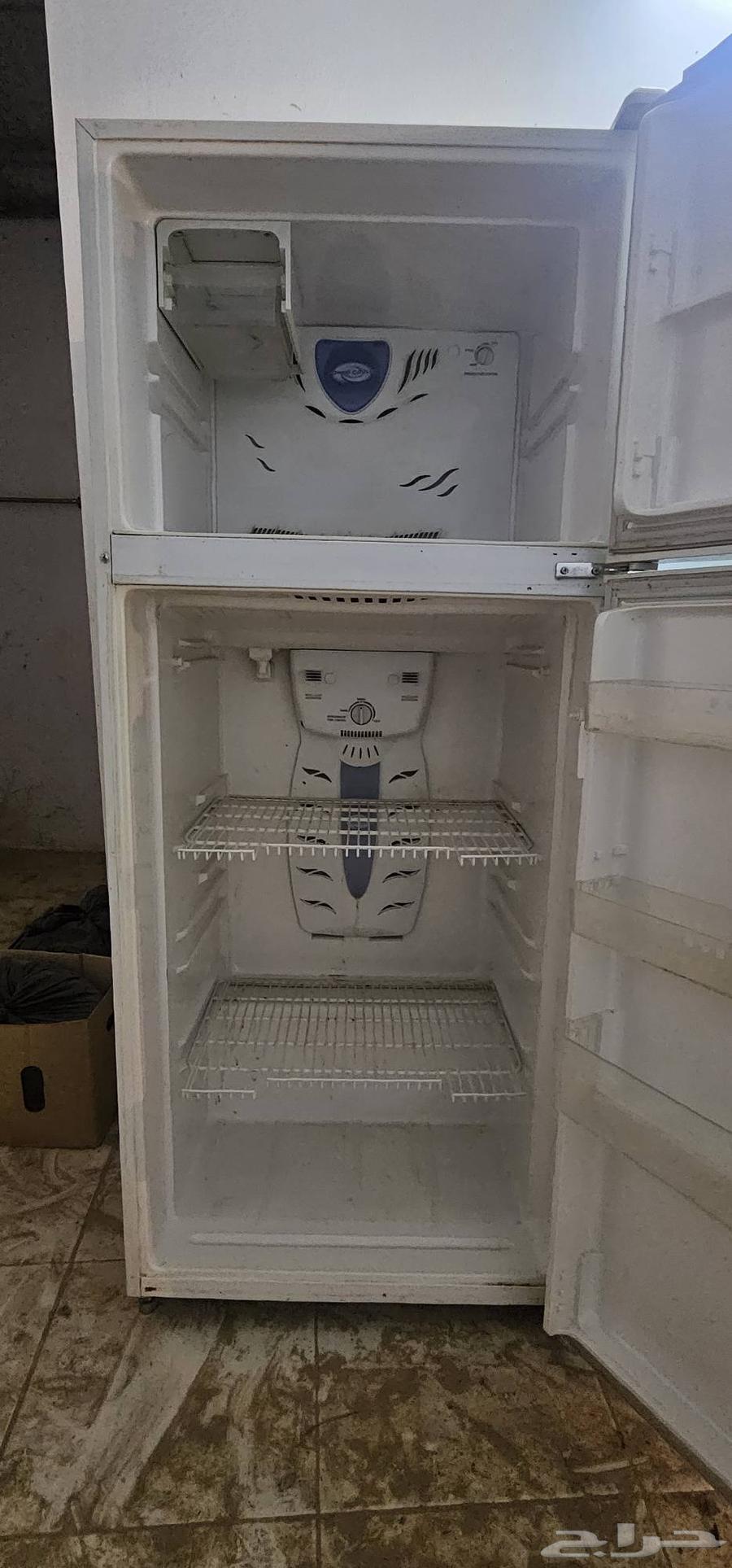 فرصه ثلاجه نظيفه للبيع64513590253186114