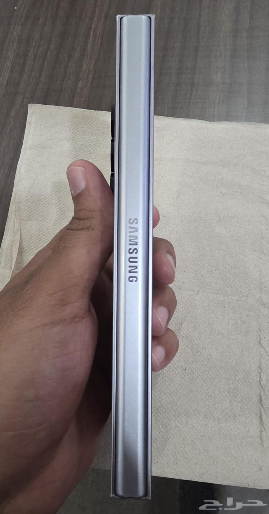 سامسونج فولد 6 نظيف جدا64515807639554113