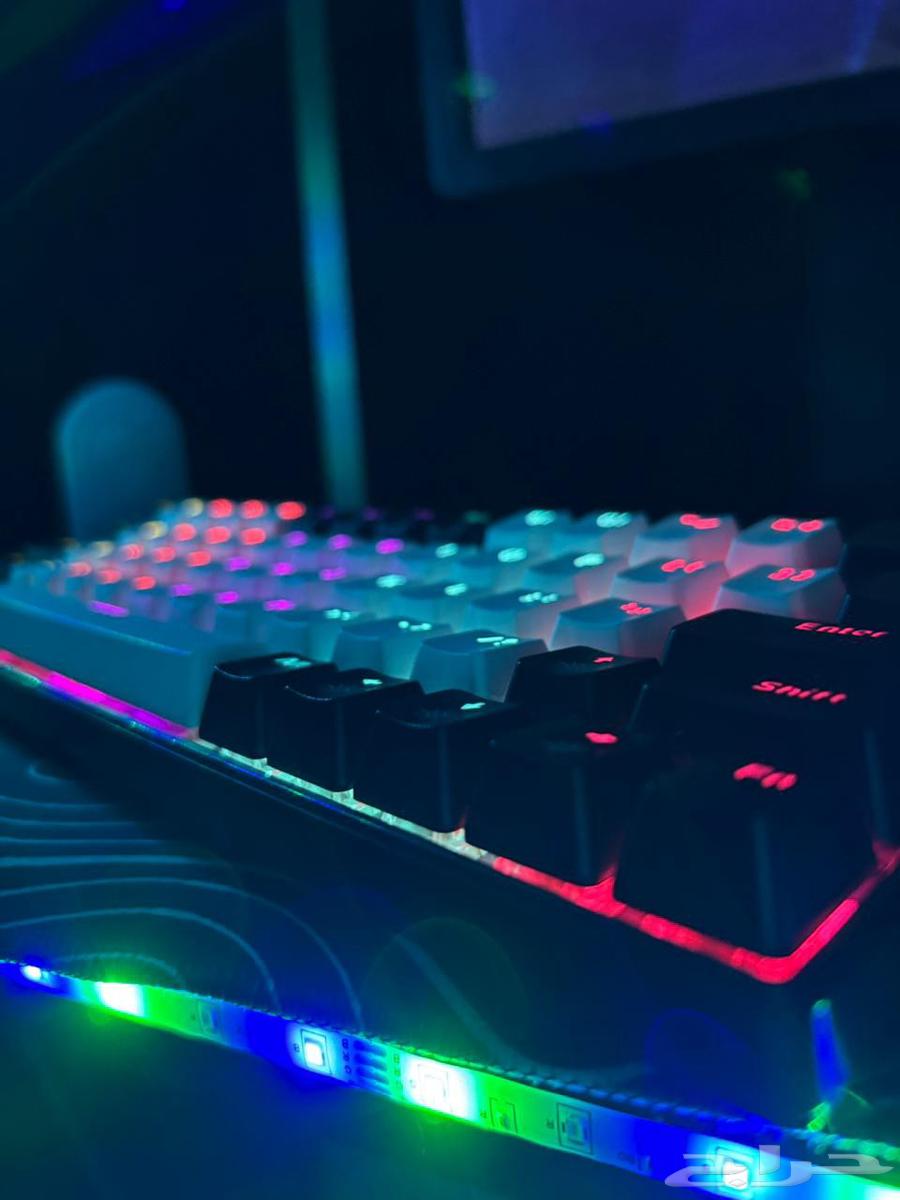 Selling red switch keyboard with beautiful colors, very very clean64516268312321110