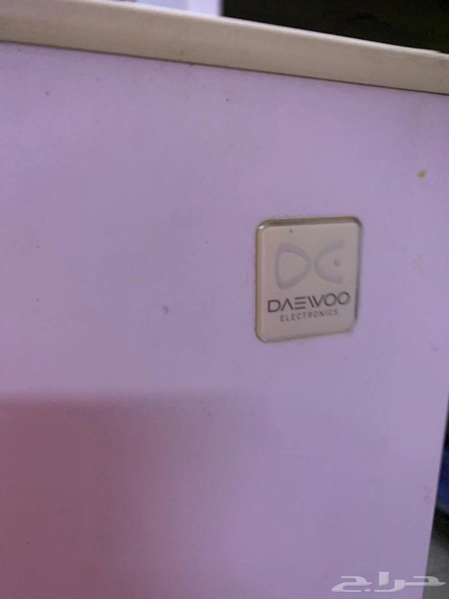 بس أثاث للبيع كله بحالة ممتازة64513151644802114