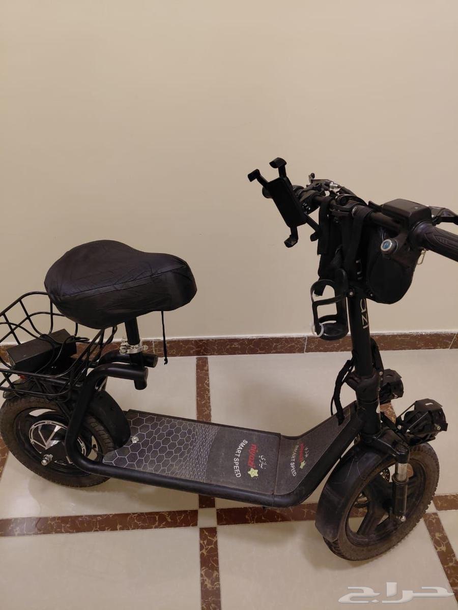 Scooter up sla I bought it for 1500, used it for only two months and I'm selling it64513825291394114