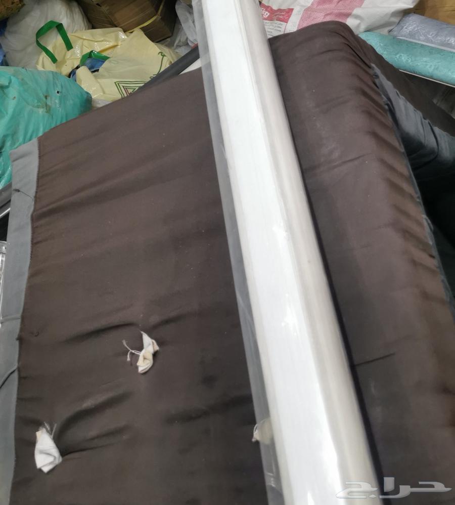 رول لونها ابيض السعر 50 التواصل مع الرقم64517590770945111