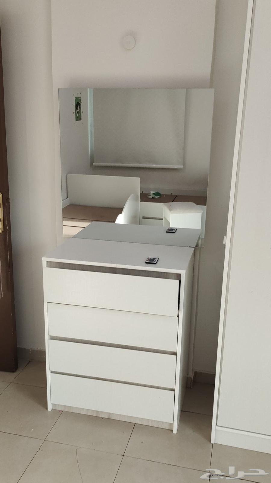 غرفتين نوم أبيض بحالة جيدة جدا64527011106819114